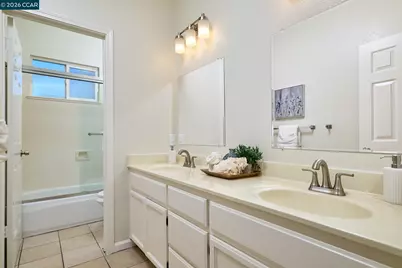 2512 Forty Niner Way, Antioch, CA 94531 - Photo 25
