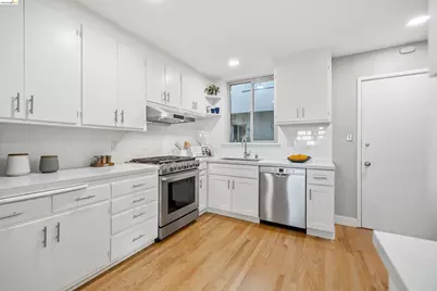 474 Merritt Ave #7, Oakland, CA 94610 - Photo 19