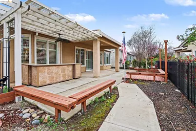 1014 Centennial Dr, Brentwood, CA 94513 - Photo 27