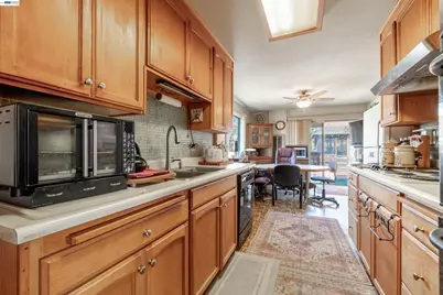 308 Elsie Ave, San Leandro, CA 94577 - Photo 9