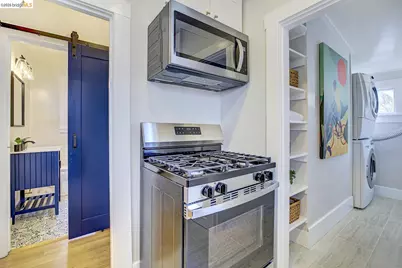 3929 Ruby St, Oakland, CA 94609 - Photo 13