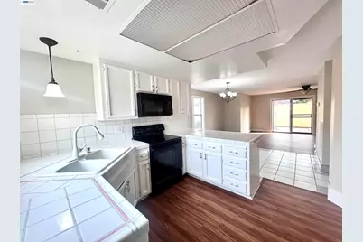 3148 Andre Ln, Turlock, CA 95382 - Photo 5