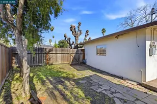 1181 Aspen Dr, Concord, CA 94520 - Photo 17