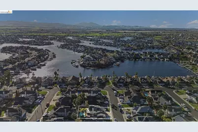 2110 Largo Ct, Discovery Bay, CA 94505 - Photo 3