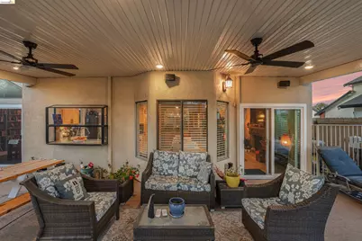 2110 Largo Ct, Discovery Bay, CA 94505 - Photo 35