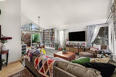 2110 Largo Ct, Discovery Bay, CA 94505 - Photo 13