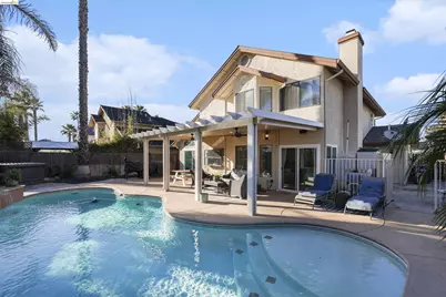 2110 Largo Ct, Discovery Bay, CA 94505 - Photo 3