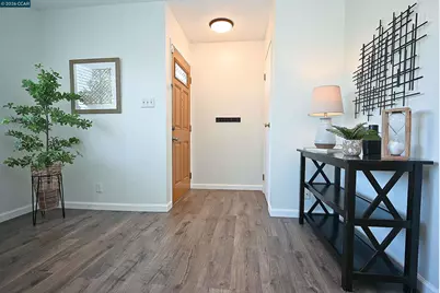 1387 Del Rio Circle #D, Concord, CA 94518 - Photo 7