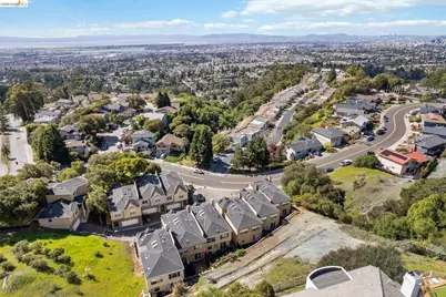 1260 Ariane Ct, Oakland, CA 94619 - Photo 47