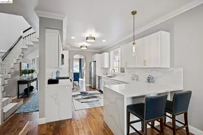 1260 Ariane Ct, Oakland, CA 94619 - Photo 13