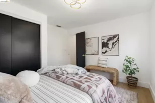 1004 39th St, Oakland, CA 94608 - Photo 11