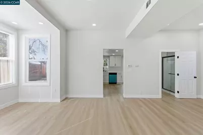 235 Knoles Way, Stockton, CA 95204 - Photo 7