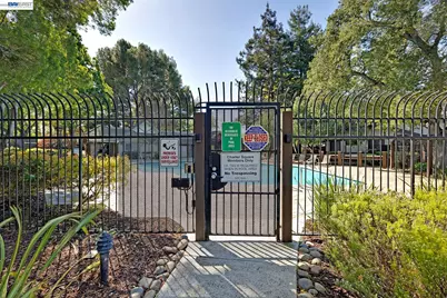 4229 Tanager Cmn, Fremont, CA 94555 - Photo 49