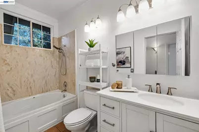 4229 Tanager Cmn, Fremont, CA 94555 - Photo 17