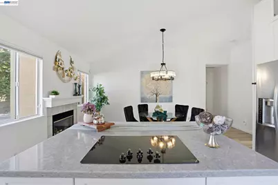 1702 Highland Cir, Fairfield, CA 94534 - Photo 15