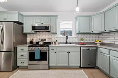 3316 Harrison St, Oakland, CA 94611 - Photo 19