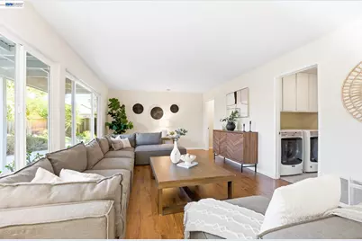 8092 Olympic Ct, Newark, CA 94560 - Photo 13