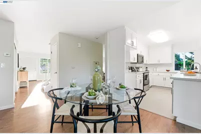 8092 Olympic Ct, Newark, CA 94560 - Photo 9