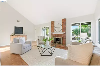 8092 Olympic Ct, Newark, CA 94560 - Photo 3