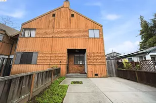10933 Julius St, Oakland, CA 94605 - Photo 25