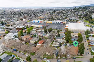 10933 Julius St, Oakland, CA 94605 - Photo 27