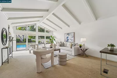 34 Sherwood Ct, Moraga, CA 94556 - Photo 5