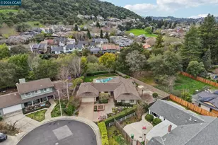 34 Sherwood Ct, Moraga, CA 94556 - Photo 43