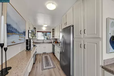 16057 Gramercy Dr, Castro Valley, CA 94578 - Photo 13