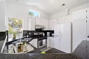 5245 Tacoma Common, Fremont, CA 94555 - Photo 5