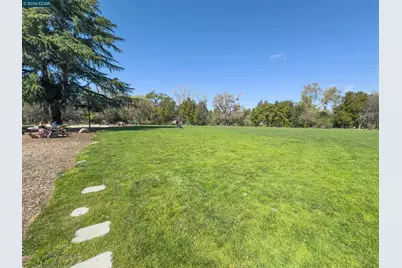 1743 Carmel Dr #23, Walnut Creek, CA 94596 - Photo 27