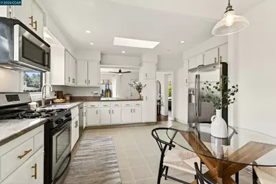 3236 Bona St, Oakland, CA 94601 - Photo 17