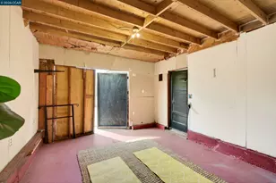 3236 Bona St, Oakland, CA 94601 - Photo 57