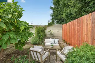 3236 Bona St, Oakland, CA 94601 - Photo 47