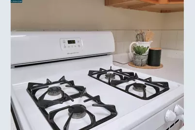 995 Virginia Street, Berkeley, CA 94710 - Photo 25