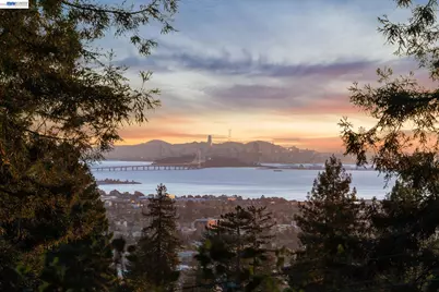 2686 Shasta Rd, Berkeley, CA 94708 - Photo 45