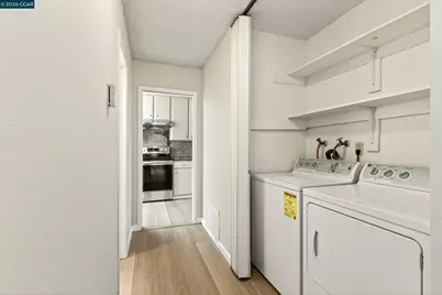 108 Saint Michaels Ct, Daly City, CA 94015 - Photo 19