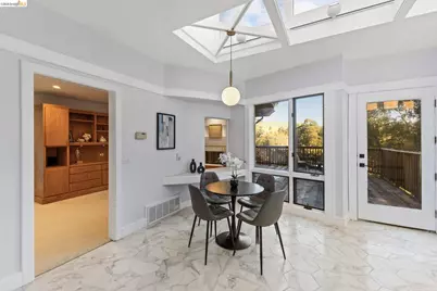64 Valencia Rd, Orinda, CA 94563 - Photo 11