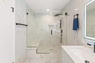 64 Valencia Rd, Orinda, CA 94563 - Photo 17