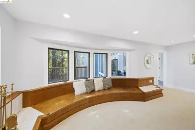 64 Valencia Rd, Orinda, CA 94563 - Photo 13
