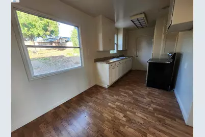 4834 Kathleen Ave, Castro Valley, CA 94546 - Photo 7