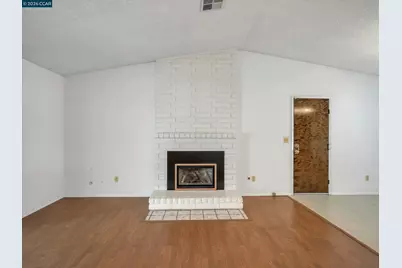 3304 Swallow Dr, Modesto, CA 95356 - Photo 9