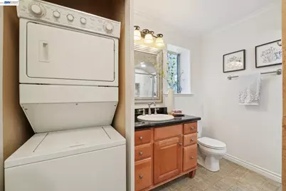 1608 Golden Rain Road #1, Walnut Creek, CA 94595 - Photo 27