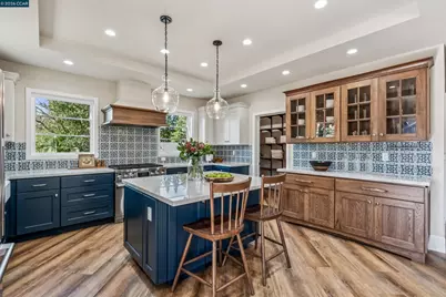 850 Las Trampas Rd, Lafayette, CA 94549 - Photo 17