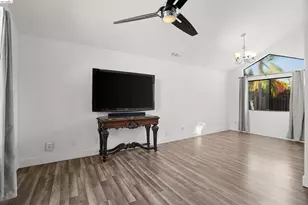 4404 Deerfield Dr, Antioch, CA 94531 - Photo 7