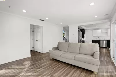 4404 Deerfield Dr, Antioch, CA 94531 - Photo 15