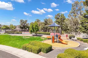 326 Liveoak Ct, Martinez, CA 94553 - Photo 51