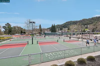 826 Augusta Dr, Moraga, CA 94556 - Photo 43