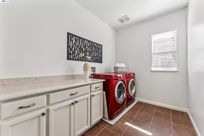 4431 Duccio Pl, Dublin, CA 94568 - Photo 25