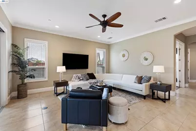 2062 Reserva Court, Brentwood, CA 94513 - Photo 11