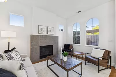 548 Gabriel Ct, Walnut Creek, CA 94597 - Photo 5